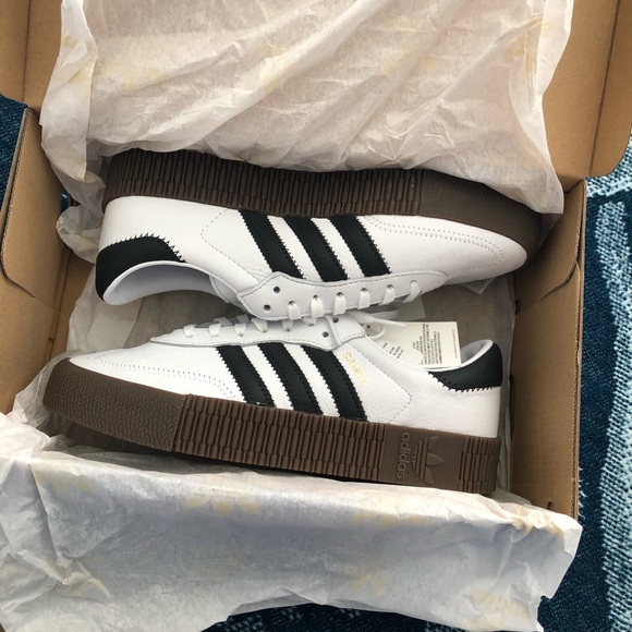 adidas Shoes - ADIDAS SAMBAROSE